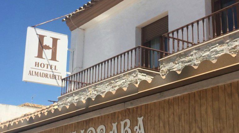 almadrabeta cartel 768x427