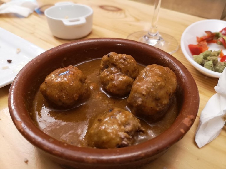 el faro albondigas 768x576