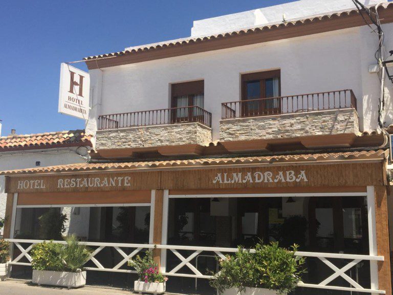 hotel almadraba 768x576