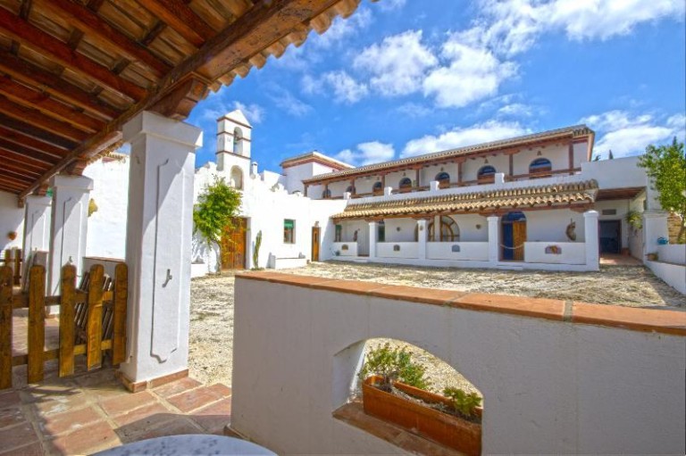 hotel palomar de la brena 768x511