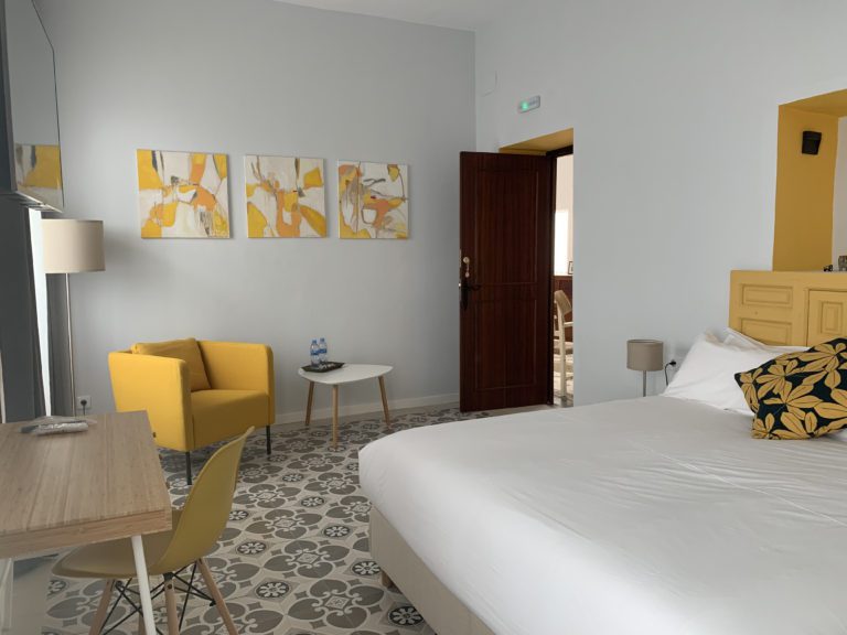 405071 10ff7ed79b94423188f91aa67203f5b0 mv2 768x576