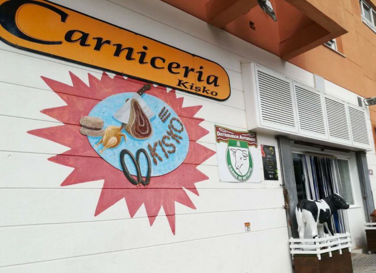 Carniceria Kisko Tarifa . Fachada 768x558