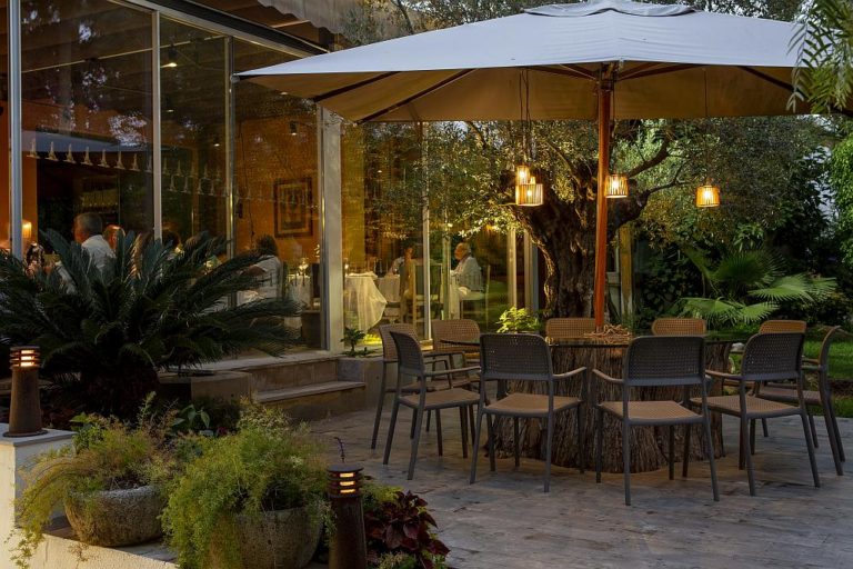 El Faro de El Puerto Terraza 768x512