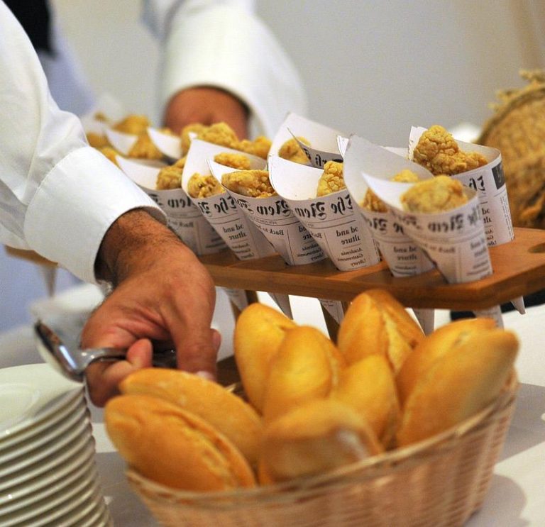 el faro catering 3 768x743