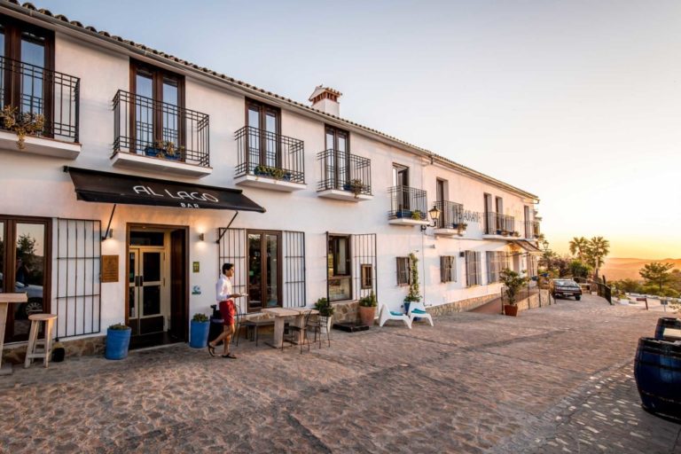 Al Lago Hotel Restaurante Zahara de la Sierra 768x512