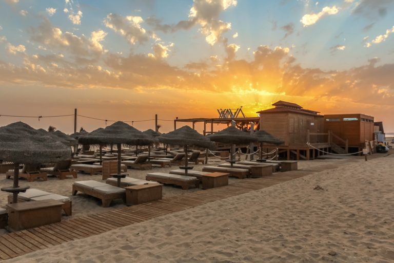 VAVA Playa La Barrosa 768x512