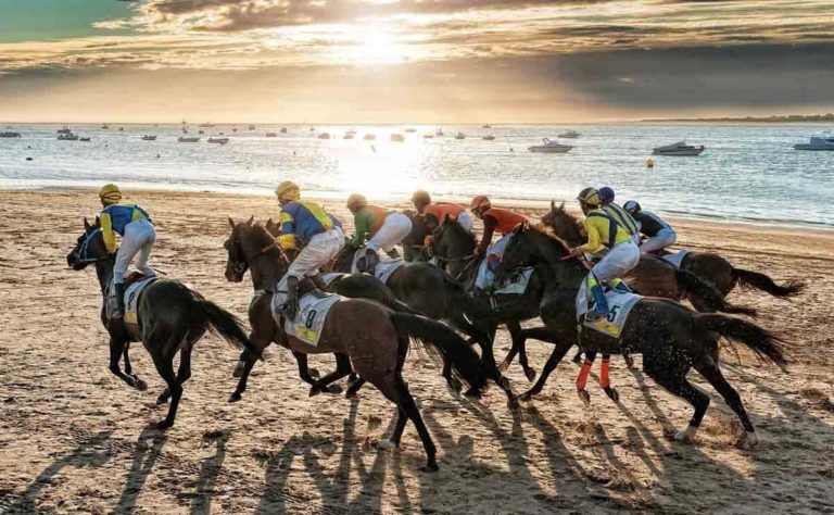 Carreras de Caballos de Sanlucar de Barrameda 1 768x474