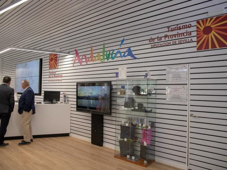 Oficina de Turismo de Sevilla 768x576