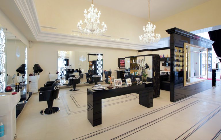 Glow Beauty Puerto Banus 768x487