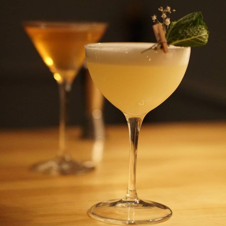 Cocteleria Absent Madrid 768x768