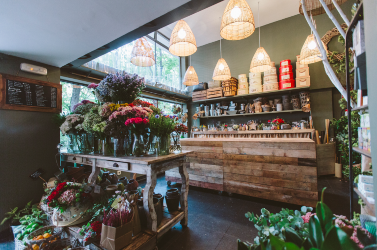 Sally Hambleton 2 768x510