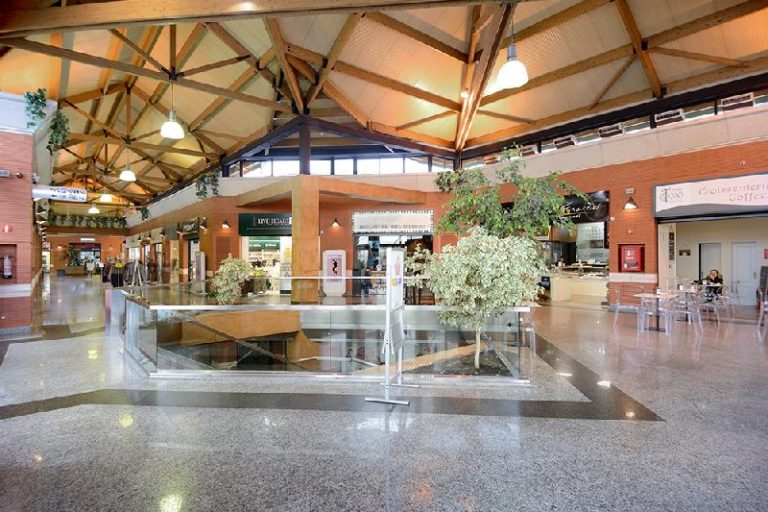 Centro Comercial El Encinar 2 768x512