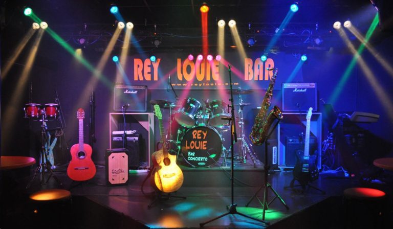 Rey Louie Bar Concierto 6 768x448