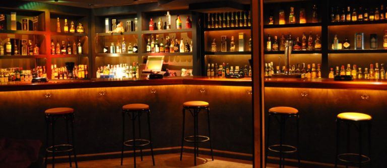 Rey Louie Bar Concierto 768x333