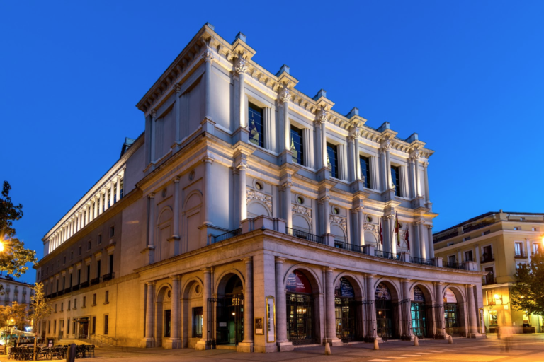 Teatro Real de Madrid 768x512