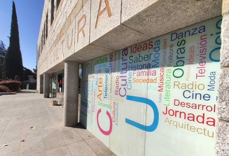 Casa de Cultura Torrelodones Teatro Bulevar 4 768x525