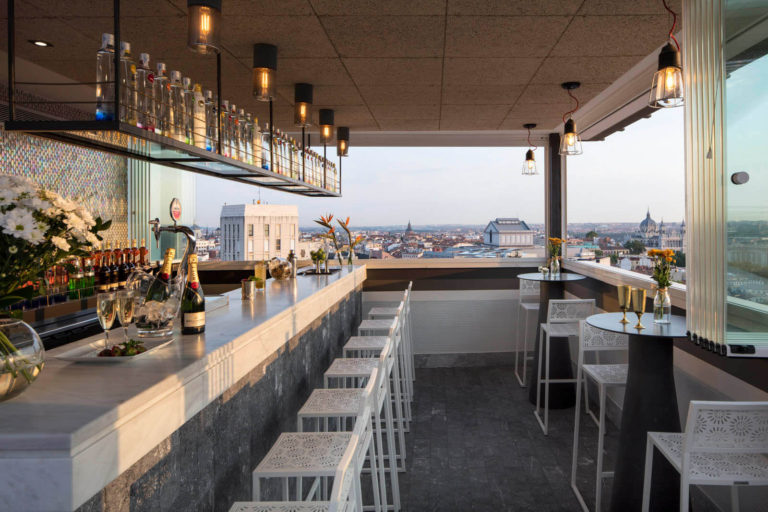 Hotel Emperador Madrid Terraza 3 768x512