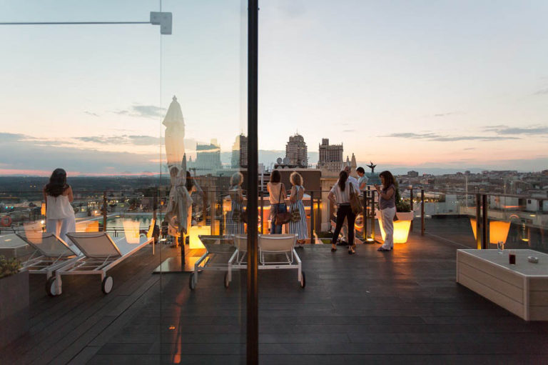 Hotel Emperador Madrid Terraza 4 768x511