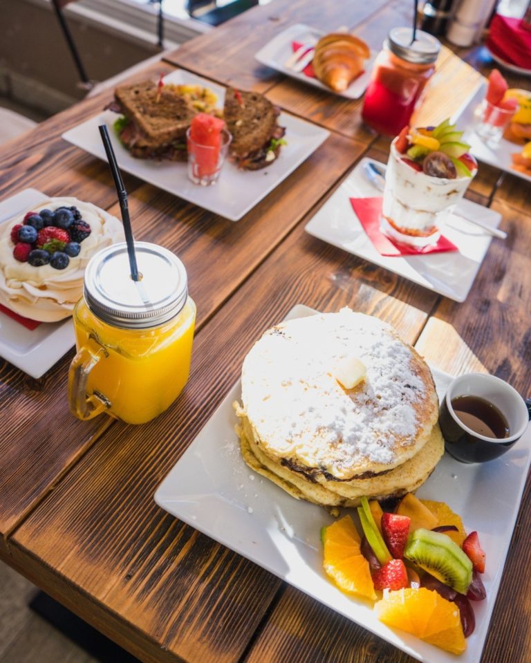 Pan y Mermelada Brunch 768x959