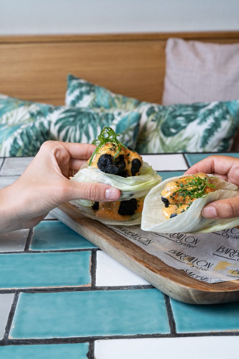 Panorama Oyster Bar 5 768x1152