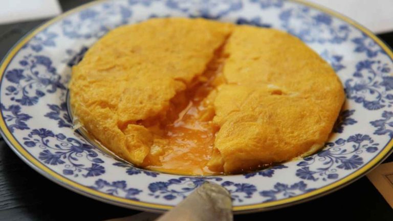 Tortilla de Patata de Taberna Pedraza Madrid 768x432