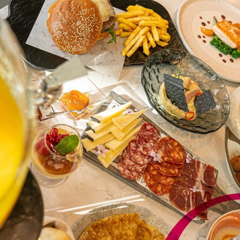 Brunch del Restaurante Insolito Madrid 3 768x768