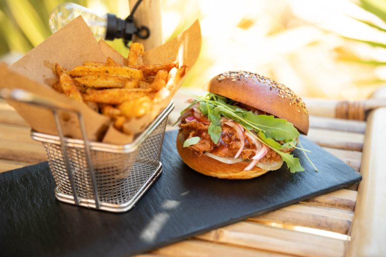 Café del Rey Beach Club 768x512