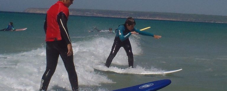 Curso de Surf Ninos 5 dias Zahara Surf 4 1 768x307