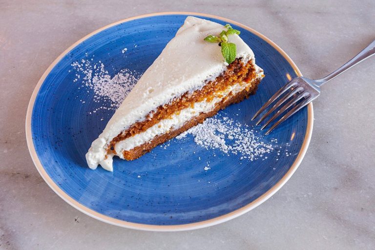 Tarta de Zanahoria de La Nueva Martina Madrid 768x512