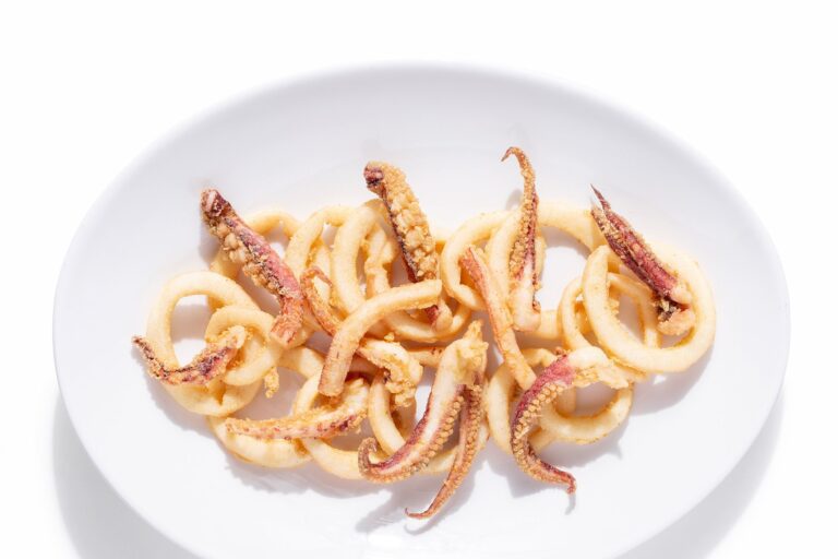 Calamares fritos de Potera del Restaurante Antonio Zahara 768x512