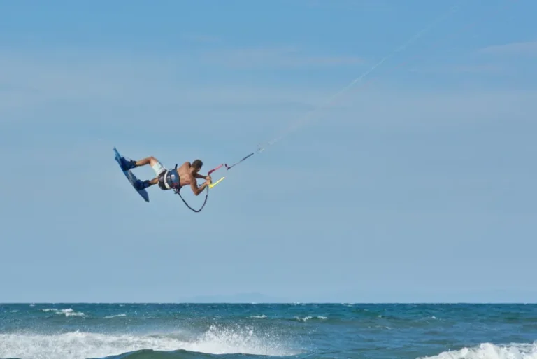 Curso de kitesurf de 2 dias en Tarifa 3 768x513