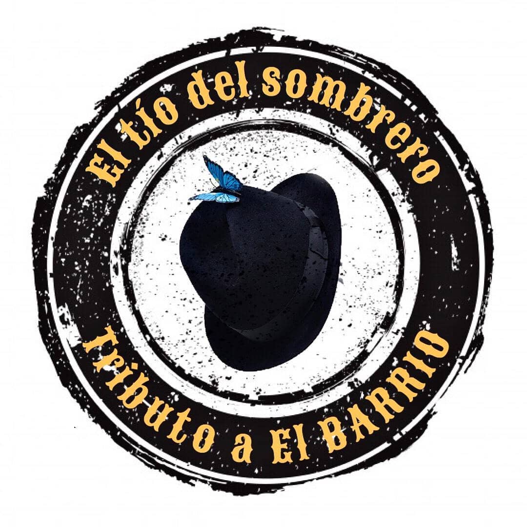 Actuación de 'El Tío del Sombrero 'Tributo a El Barrio en el chiringuito La Luna