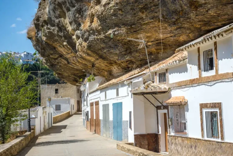 Free Tour Guiado por Setenil de las Bodegas 6 768x513