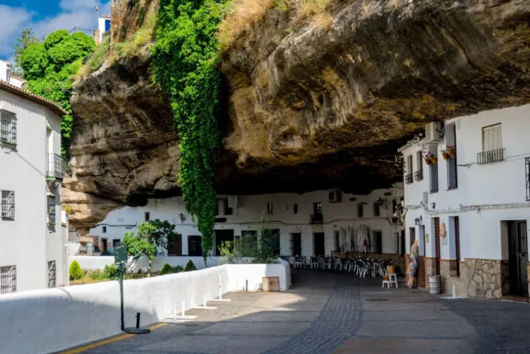 Free Tour Guiado por Setenil de las Bodegas 7 768x513