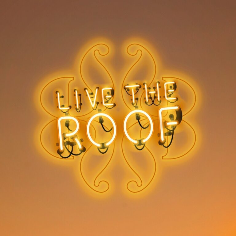 Live the Roof Logo 768x768