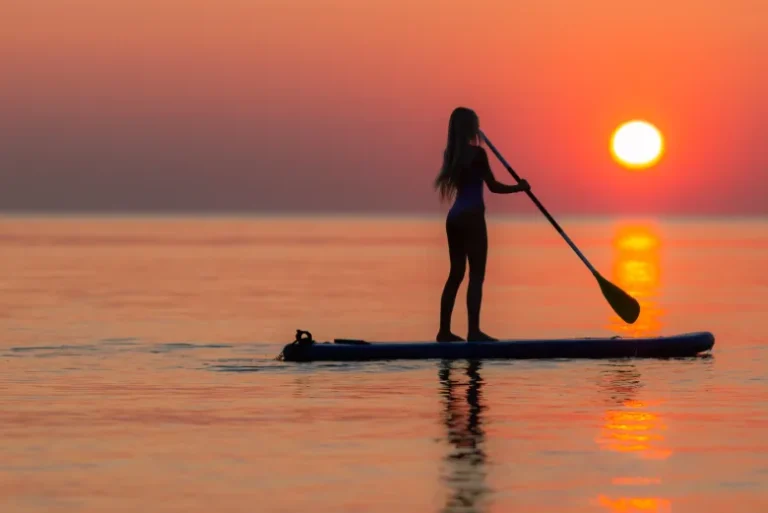 Paddle surf al atardecer en Marbella 5 768x513
