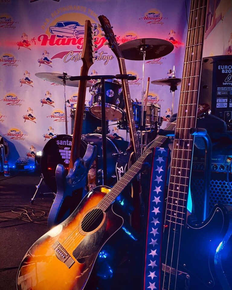 Hangar Costa Vintage 6 768x960