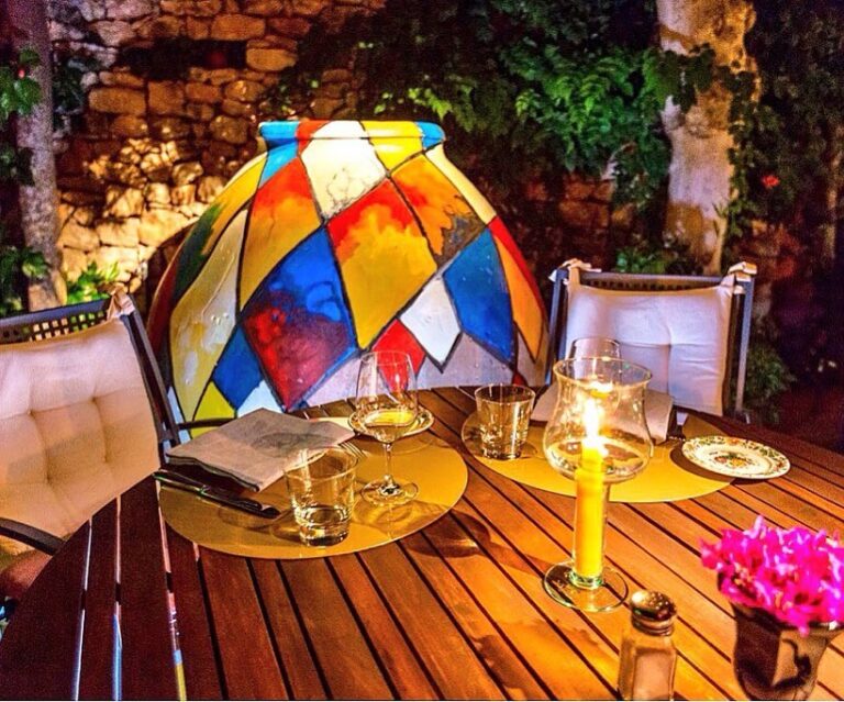 Las dos Lunas Ibiza 3 768x639