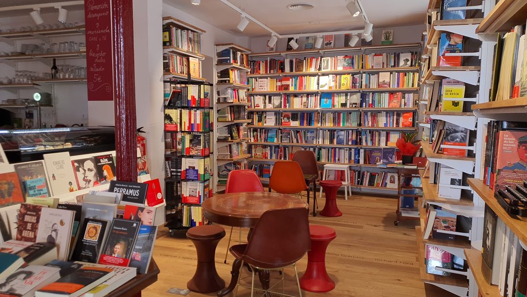 Olavide – Bar de Libros – Librerías en Madrid Capital, Madrid, España –  Sitio – 