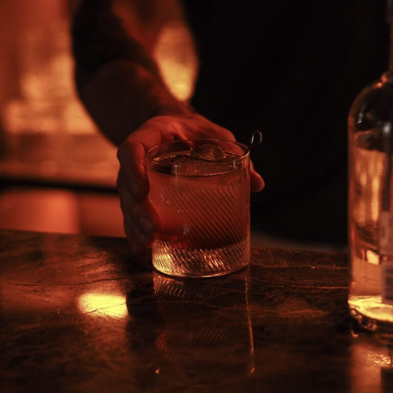 Jacks Library 4 768x768