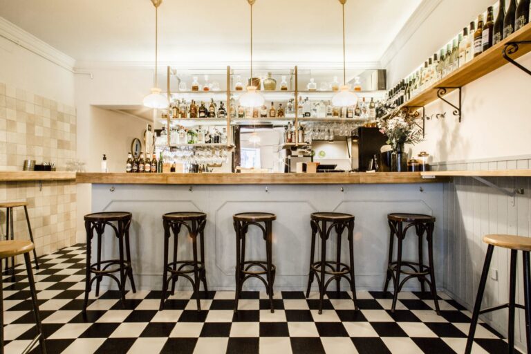 Josefita Bar 768x512