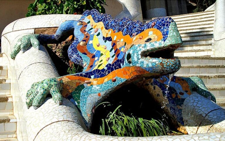 Gaudi dragon Park Guell Barcelona 768x480