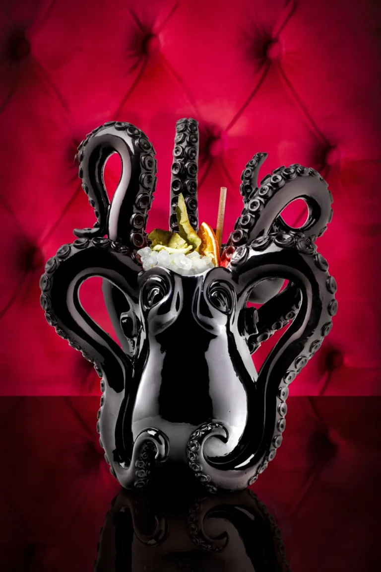 Inclan Brutal Bar 4 768x1152