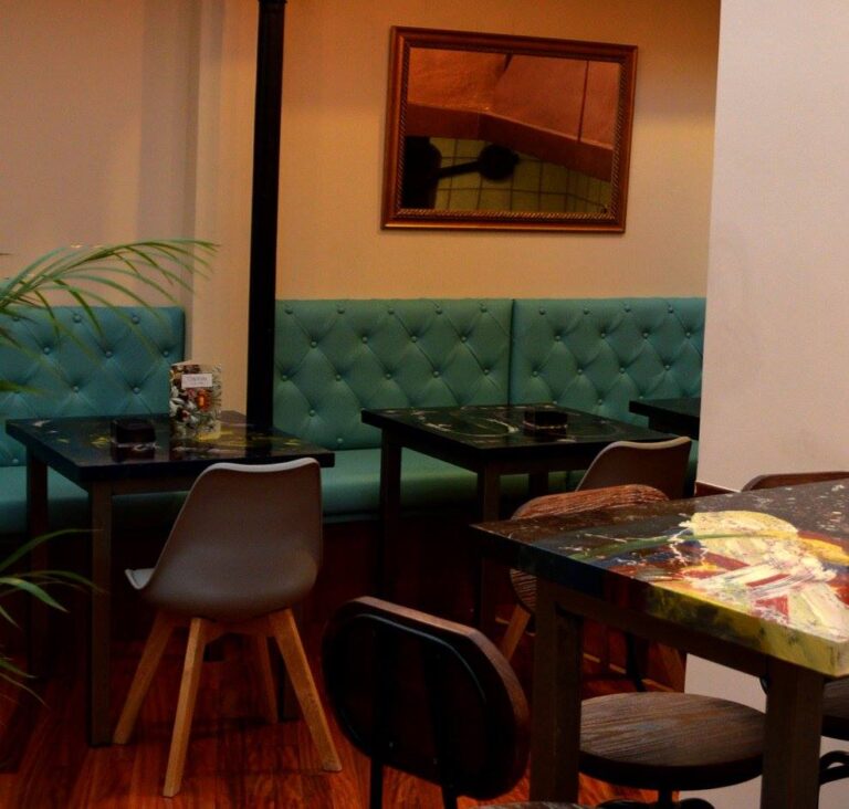 La Clandestina 8 768x732