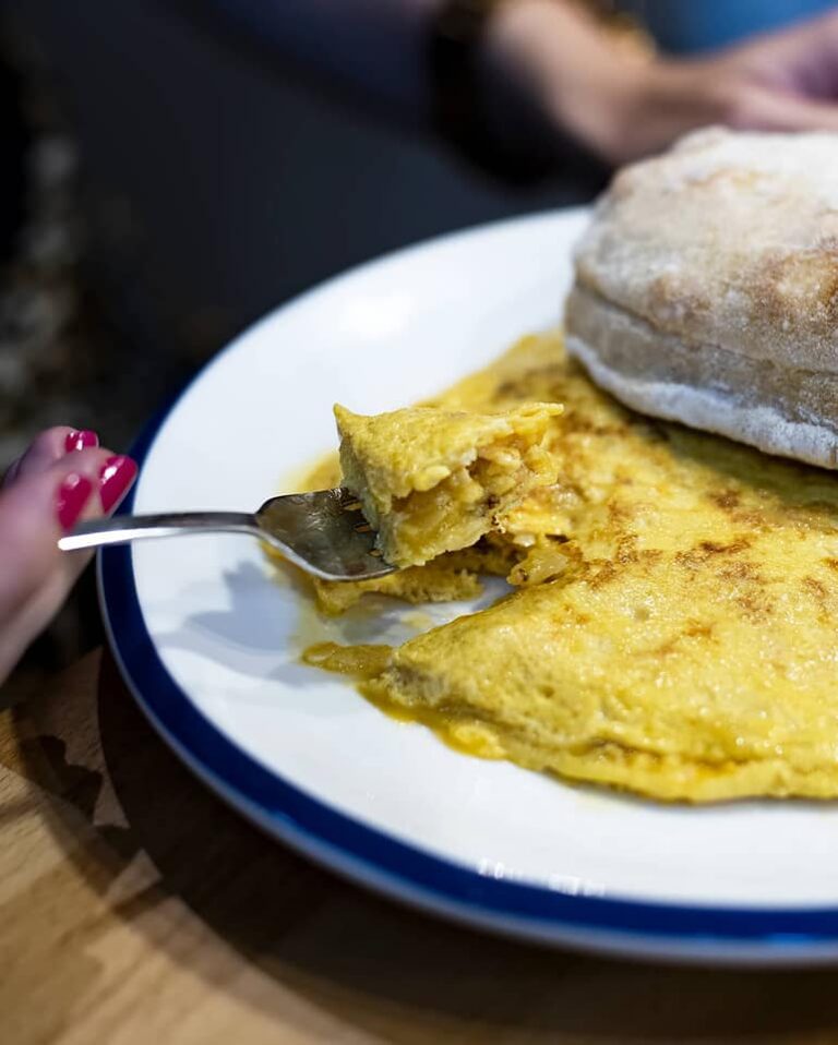 Mercado de Anton Martin 2 768x958