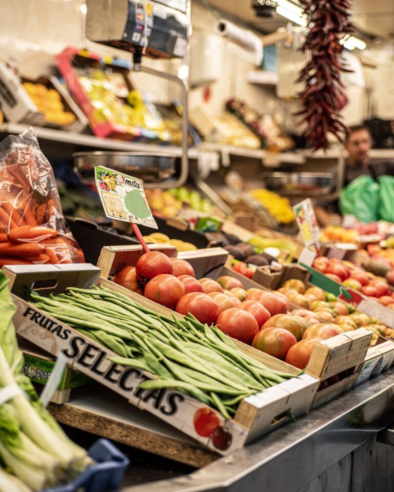 Mercado de Anton Martin 5 768x960