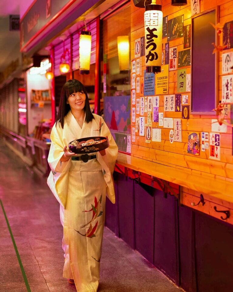 Mercado de Anton Martin 8 768x960