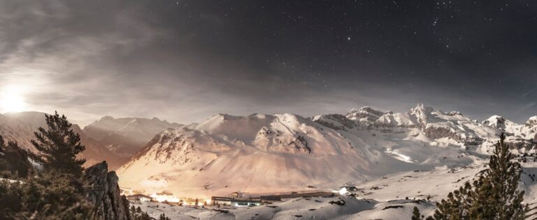 Candanchu Estacion de esqui 5 768x316