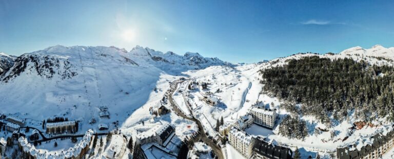 Candanchu Estacion de esqui 9 768x311