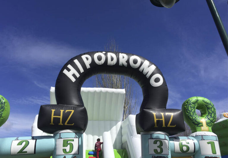 Carreras de Caballos en el Hipodromo de la Zarzuela 3 768x532